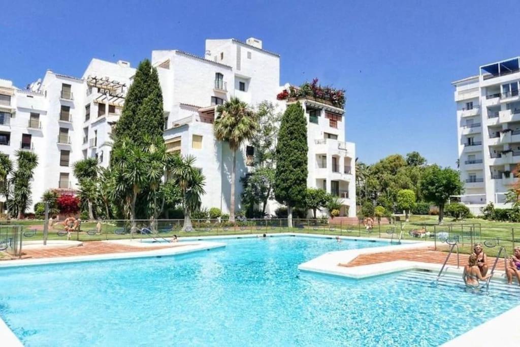 Caprichoso Apartamento En El Corazon De Puerto Banus Марбелья Екстер'єр фото