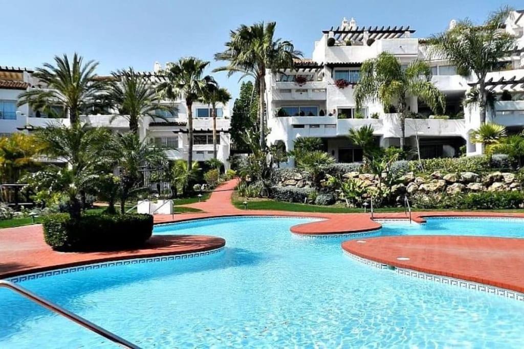 Caprichoso Apartamento En El Corazon De Puerto Banus Марбелья Екстер'єр фото
