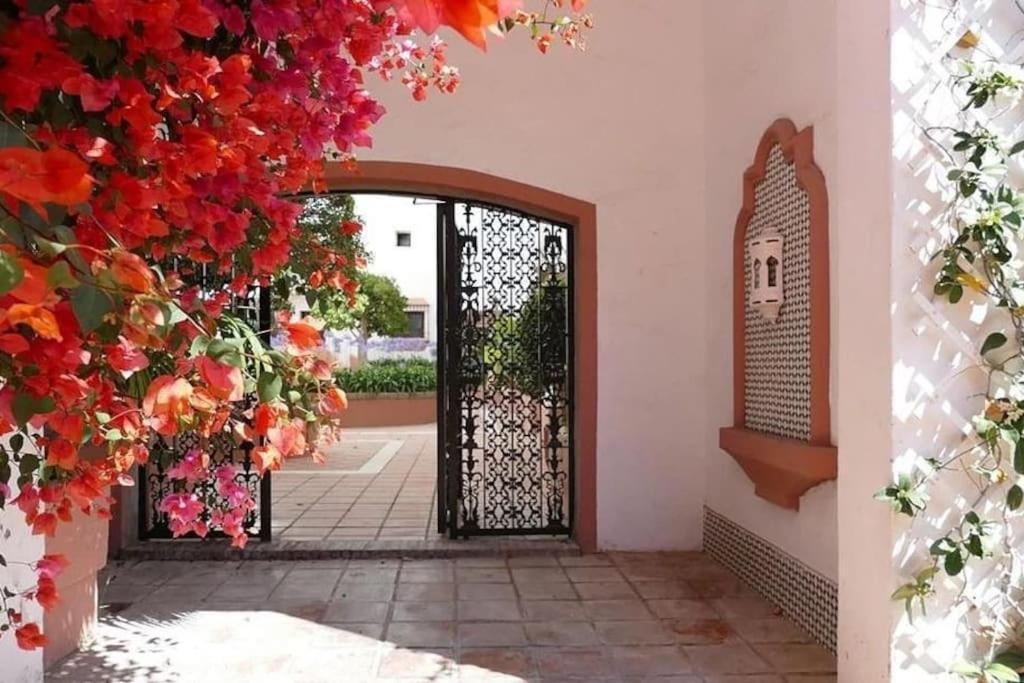 Caprichoso Apartamento En El Corazon De Puerto Banus Марбелья Екстер'єр фото
